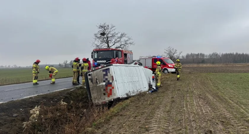 Wypadek na drodze pomiędzy Ligotami
