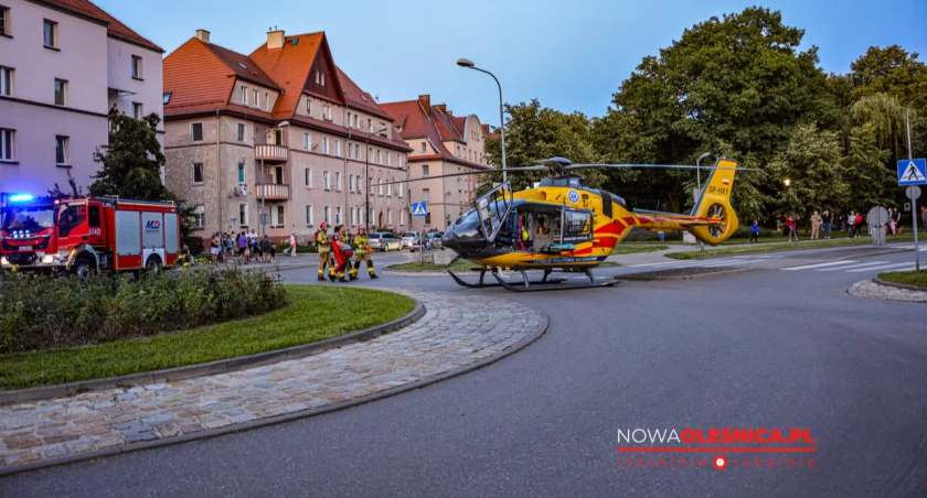 Śmigłowiec LPR-u pilnie lądował na rondzie przy Hallera - VIDEO