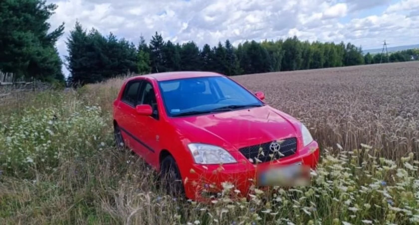 Policjanci z komisariatu w Sycowie błyskawicznie odzyskali skradzioną Toyotę i zatrzymali sprawcę