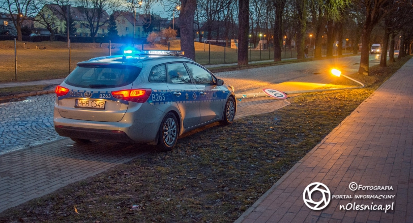 BMW kontra latarnia