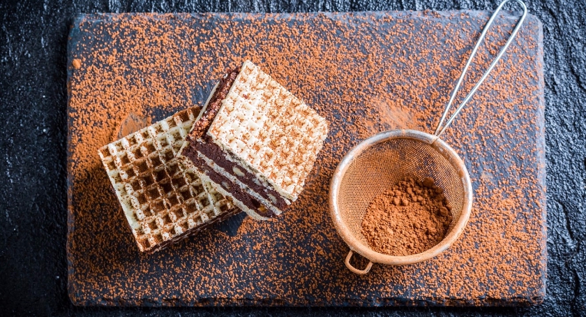 Słodki smak dzieciństwa - przepis na Wafle z masą kakaowo - orzechową