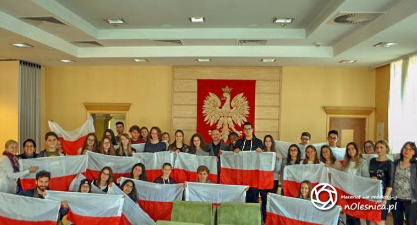 Hiszpańska młodzież u burmistrza