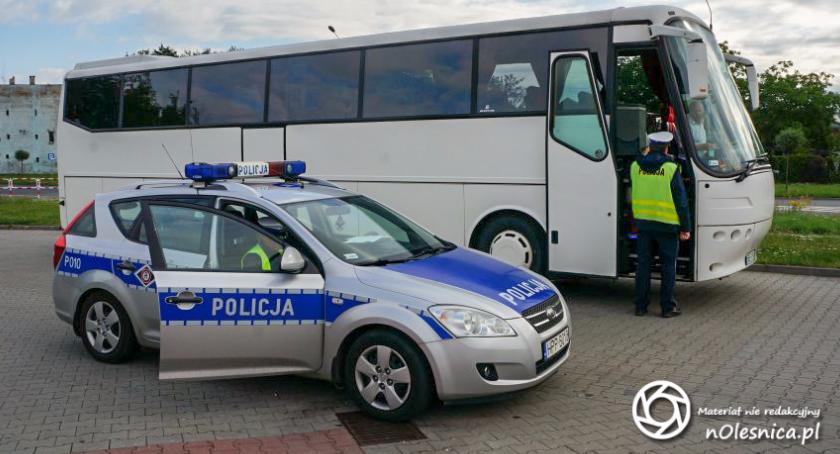 Pijany chciał wieźć dzieci