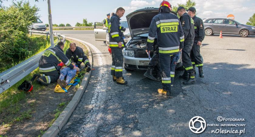 Kolizja na skrzyżowaniu z Dobroszycką