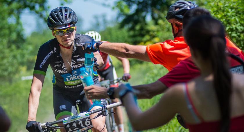 Jazda na rowerze w upale – poradnik