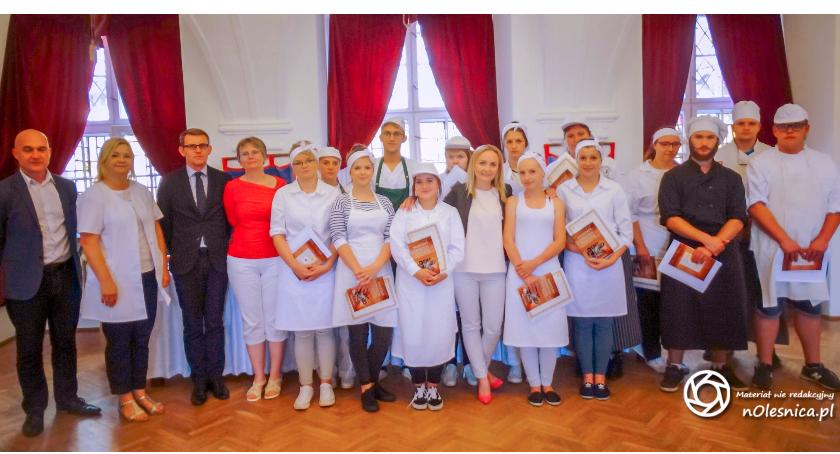 Młodzi cukiernicy