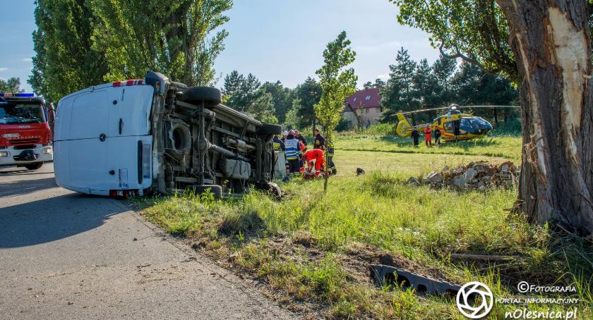 Wypadek w Chełstówku - interweniował śmigłowiec LPR - VIDEO