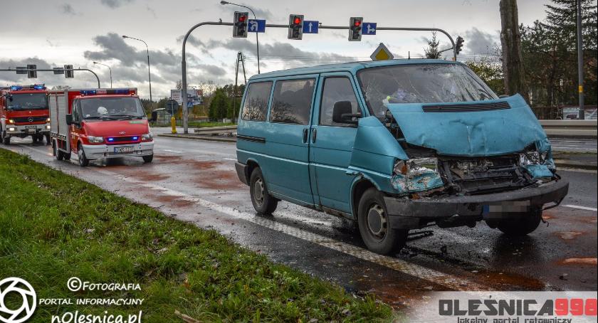 Bus najechał na busa