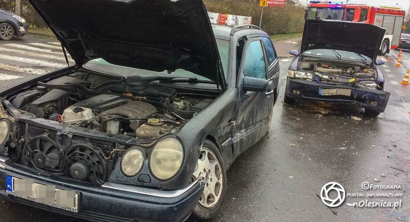 Kolizja Opla i Mercedesa