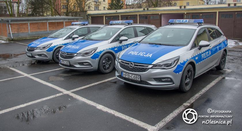 Nowe radiowozy dla powiatu oleśnickiego