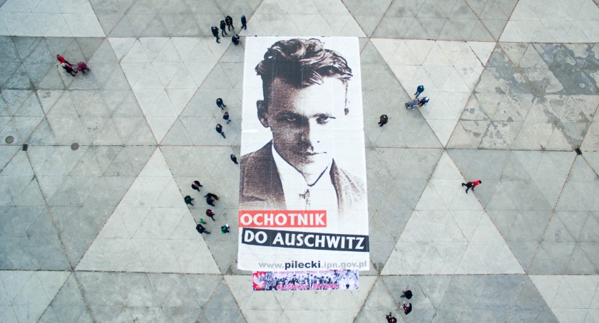 Pilecki z lotu ptaka