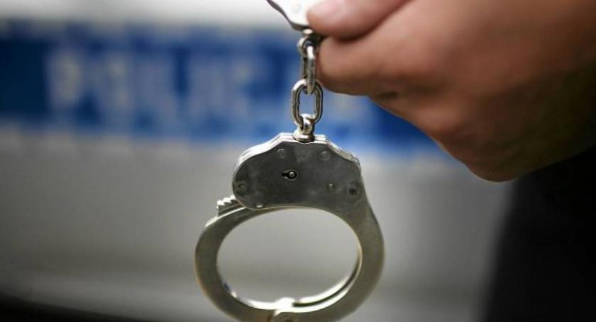 Policjanci zatrzymali pedofila