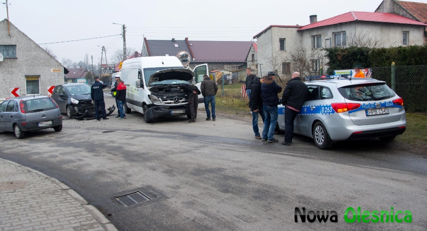 Kolizja z udziałem nieoznakowanego radiowozu