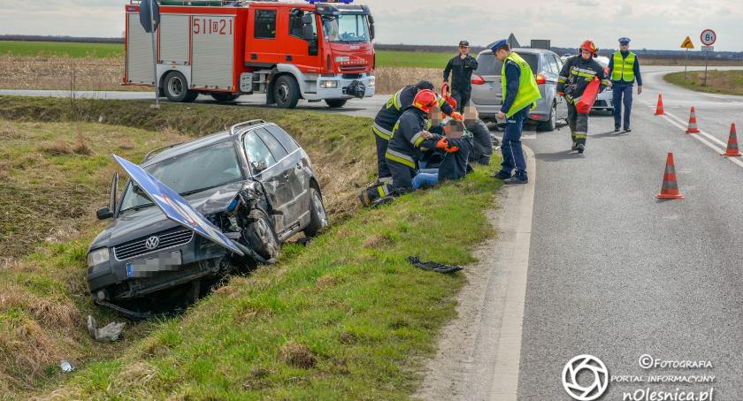 Wypadek na skrzyżowaniu w Jenkowicach -VIDEO