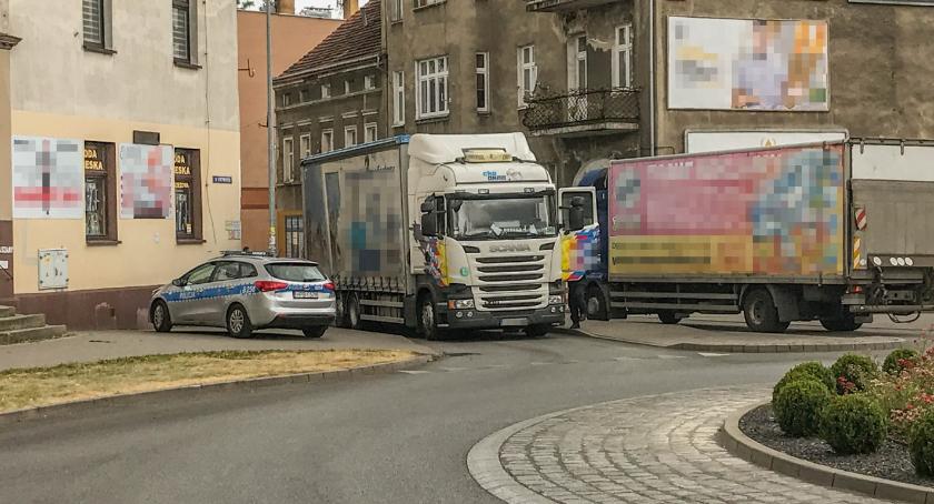Utrudnienia na rondzie Żołnierzy Wyklętych