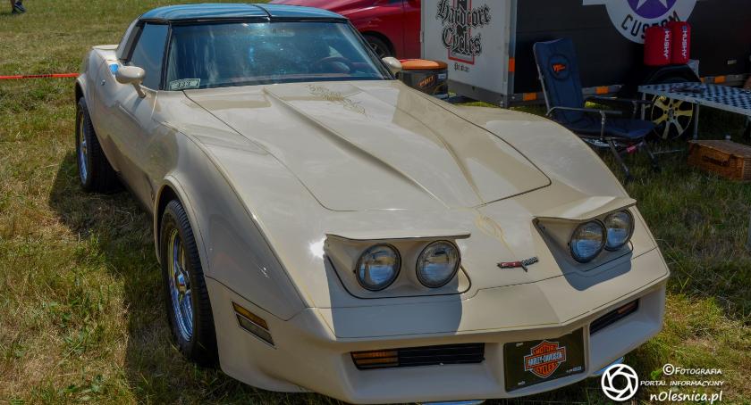 American Cars Mania - pierwsze pojazdy już na lotnisku - FOTO - VIDEO