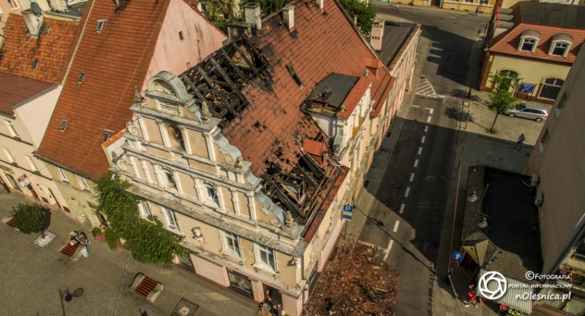 Budynek po pożarze idzie do remontu - mieszkańcy przesiedleni