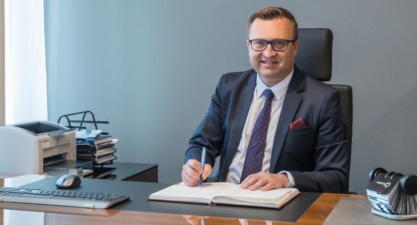 Odpowiedź wójta Marcina Kasiny ripostę na Macieja Sycianki