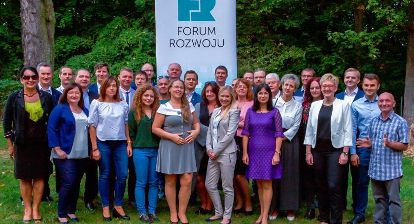 Lista zarejestrowanych kandydatów komitetu Moniki Romanowicz Forum Rozwoju