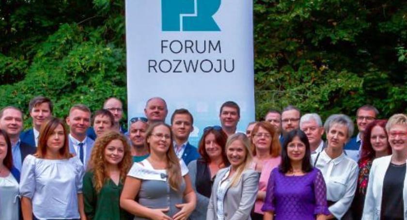 Lista kandydatów do Rady Powiatu i do Rad Gmin - Forum Rozwoju