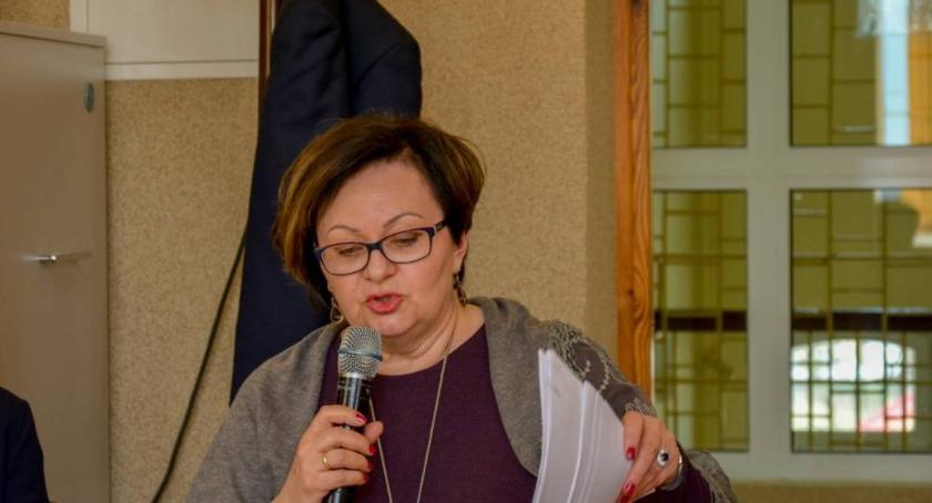 Zmiana dyrektora oświaty samorządowej