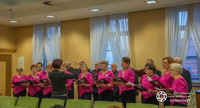 Kolędowanie przed sesją miejską