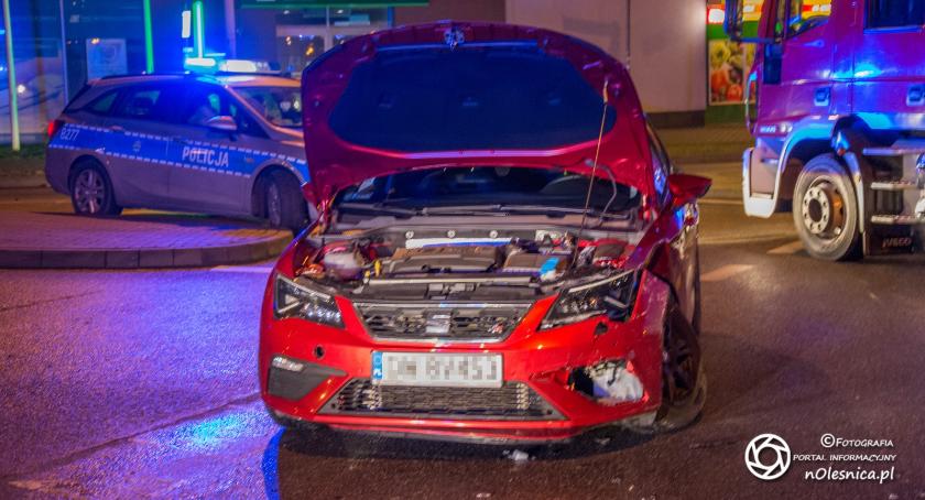 Kolizja dwóch pojazdów na Lwowskiej