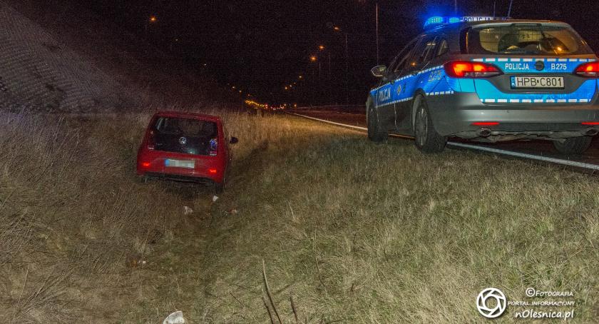 Volkswagen w rowie koło Polanki