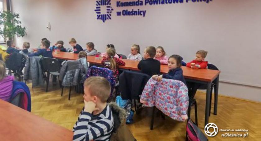 Uczniowie z wizytą u policjantów