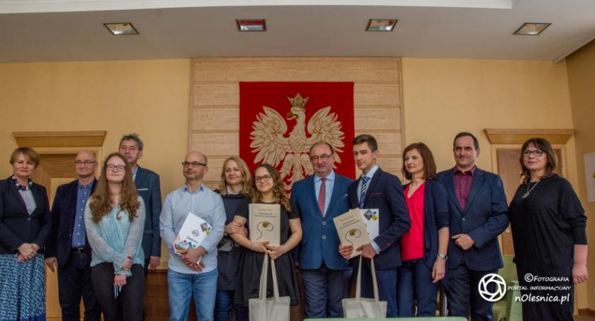 Laureaci konkursów z wizytą u burmistrza