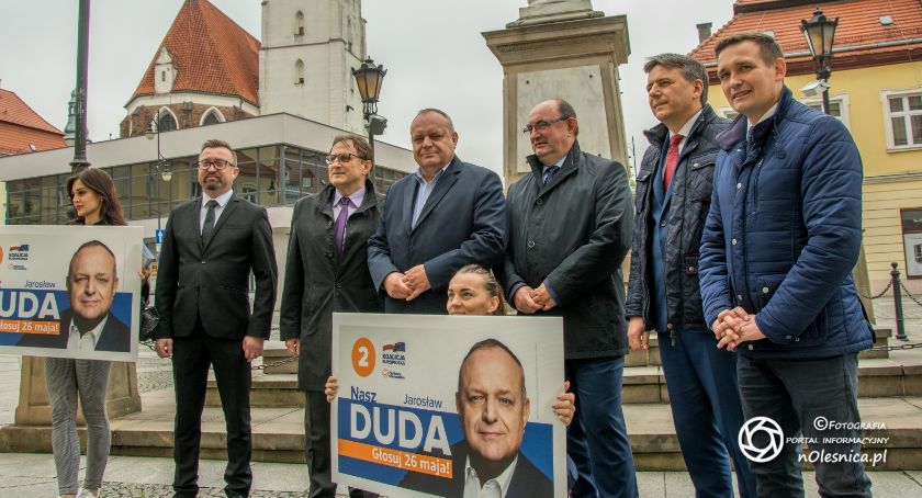 Kandydat do PE Jarosław Duda spotyka się z mieszkańcami Oleśnicy