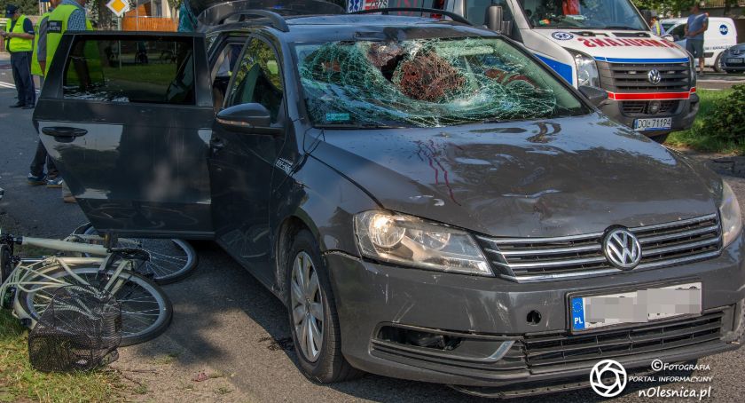 Byłeś świadkiem tego wypadku? Skontaktuj się z oleśnicką policją!
