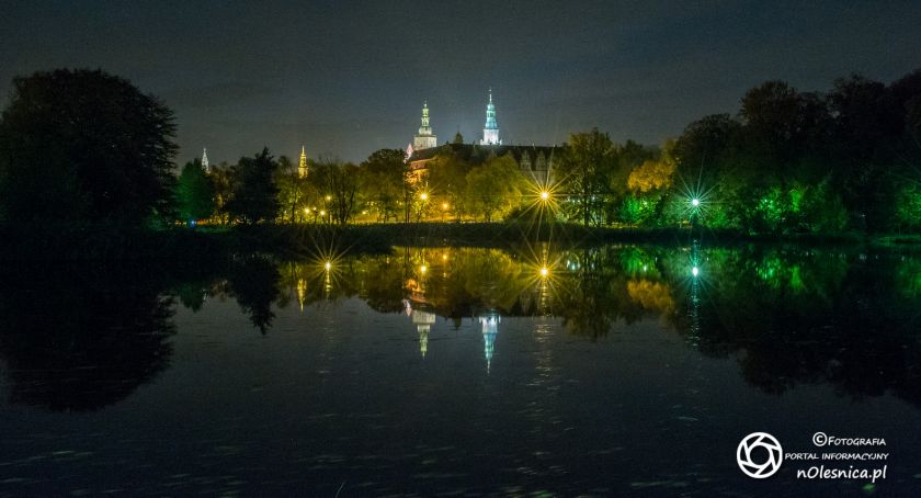 Wieczorna sesja oleśnickiego zamku