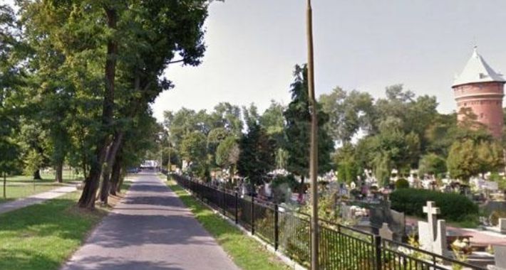 Komunikacja w Dniu Świętych