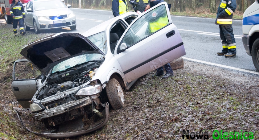Wypadek DK 25 przed Ostrowiną