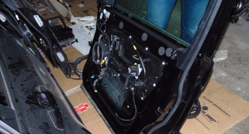 Policjanci zatrzymali auto - pasera