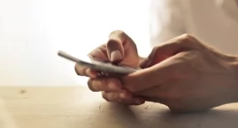 Oszustwa telefoniczne z zagranicznych numerów +44 – jak nie dać się oszukać