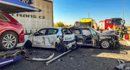 Tragiczne zderzenie czterech pojazdów na S8 pod Oleś…