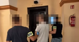 Napad z pistoletem w ręku. 46 - latek w areszcie, gr&hellip;