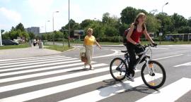 Policja apeluje do pieszych i rowerzystów