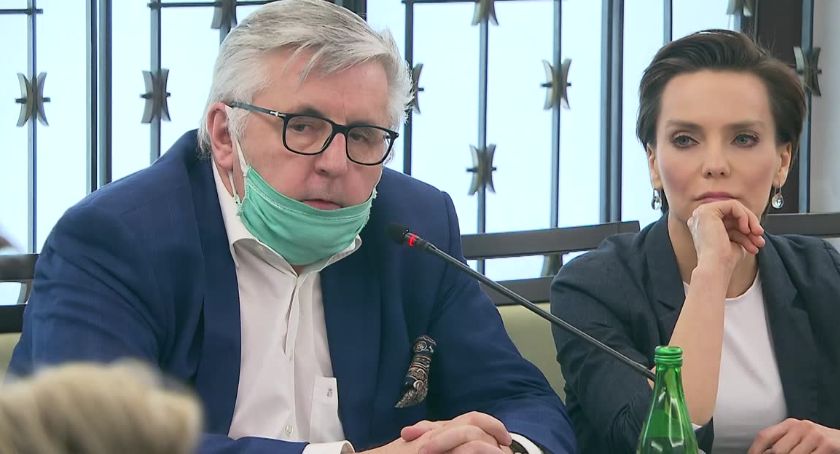 Kierownictwo Polskiego Radia w ogniu pytań dziennikarzy (video)