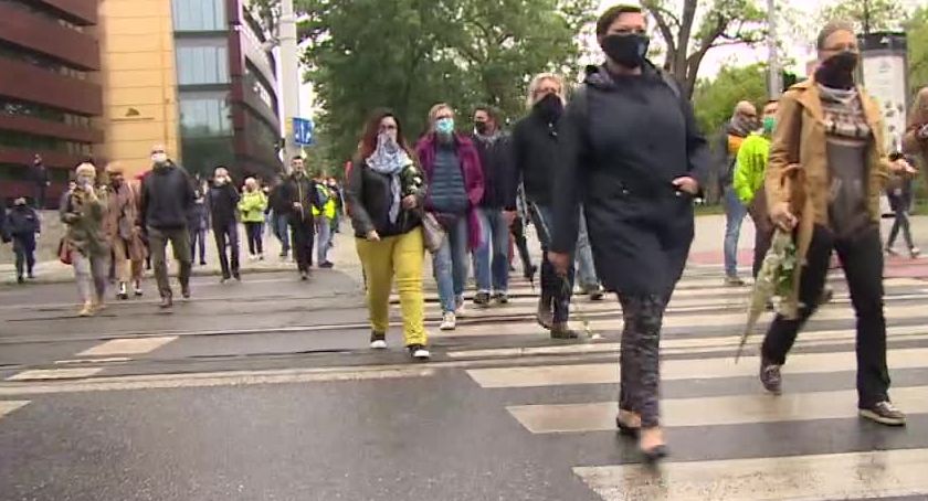 - Spacer wolności -  we Wrocławiu przeciw cenzurze w Radiowej Trójce.