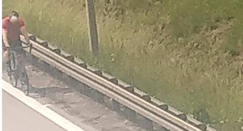 Kolejny rowerzysta na autostradzie A4