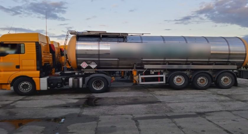 Kierowca dużej cysterny miał 3 promile alkoholu we krwii