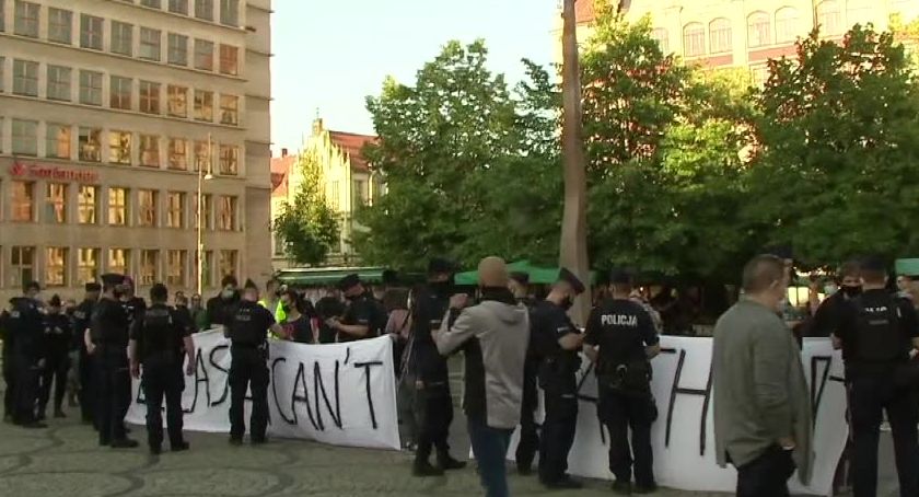Manifestacja upamiętniająca George’a Floyda we Wrocławiu