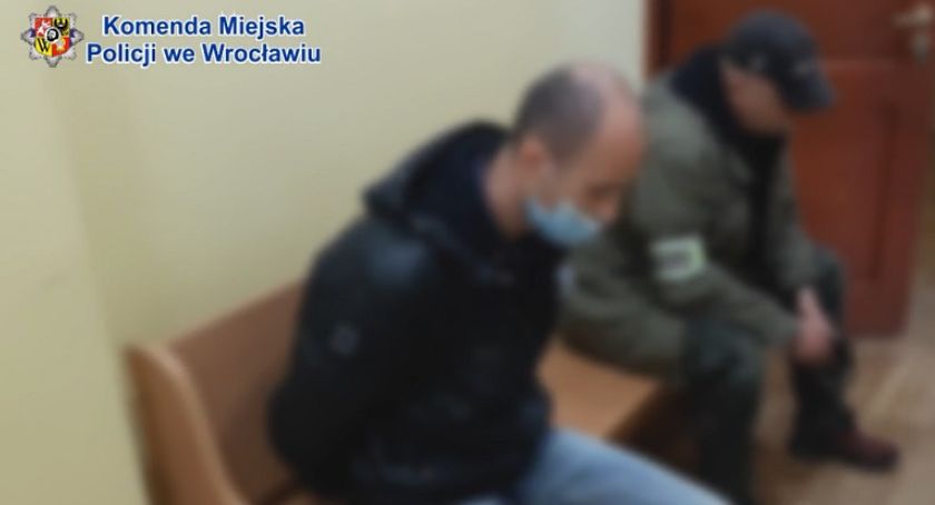 Wyłudzał telefony posługując się danymi innych osób. Wpadł podczas policyjnej zasadzki