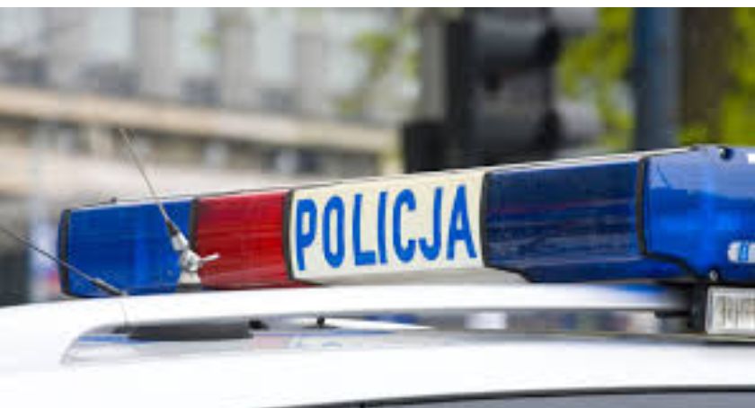 Potrącił kobietę i uciekł z miejsca zdarzenia. Został zatrzymany przez policjantów kilka ulic dalej. Miał prawie 1,5 promila alkoholu w wydychanym powietrzu