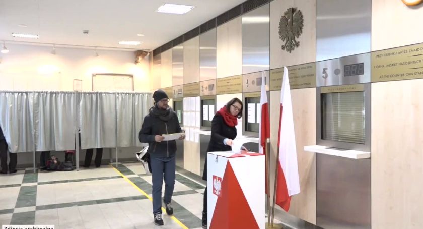 Jak będą mogli głosować Polacy zagranicą? Są wątpliwości, zamiar głosowania korespondencyjnego trzeba zgłosić do 15 czerwca