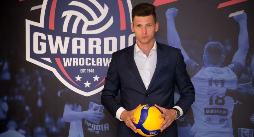 Mateusz Siwicki siatkarzem KFC Gwardia