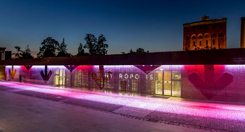Silent disco pod gwiazdami – Hydropolis zaprasza